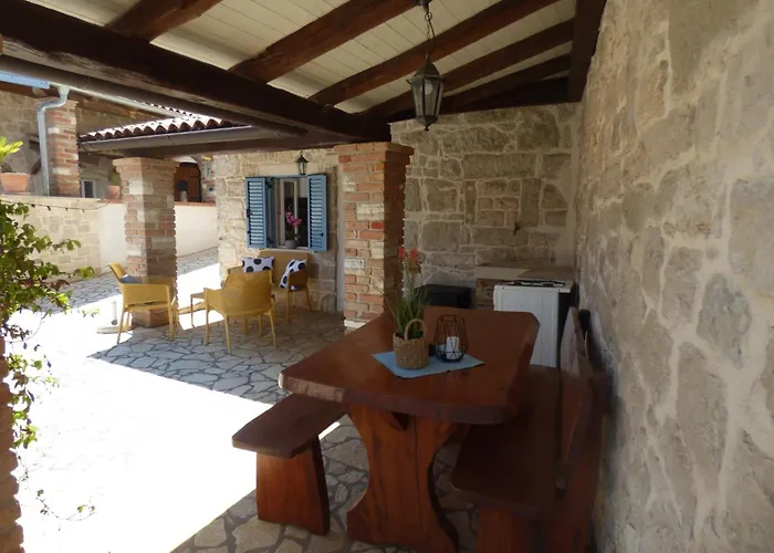 Fonta In - Haus Fuer 3 Personen 펜션