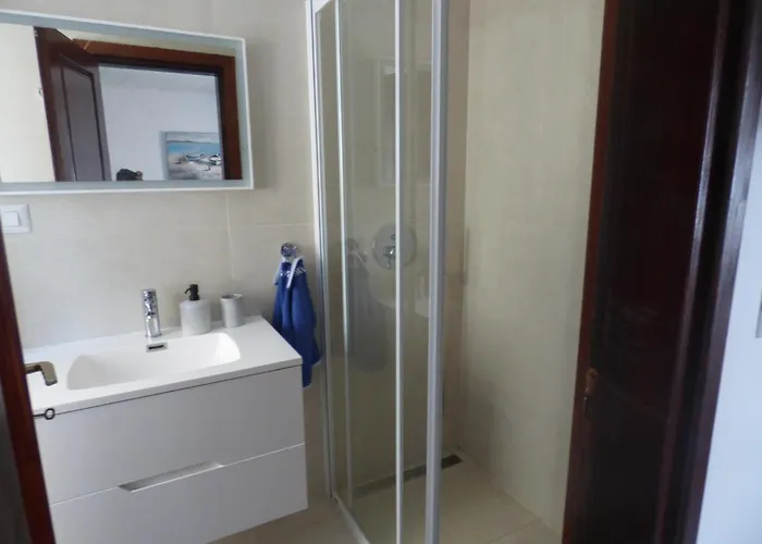 Fonta In - Haus Fuer 3 Personen * 푼타나