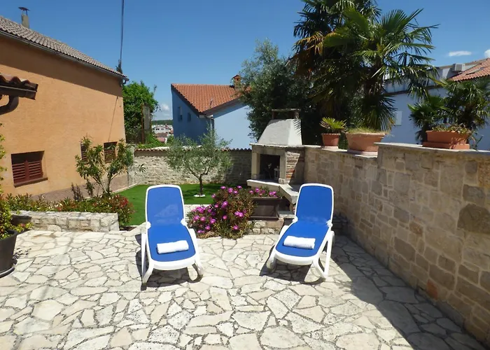 Fonta In - Haus Fuer 3 Personen